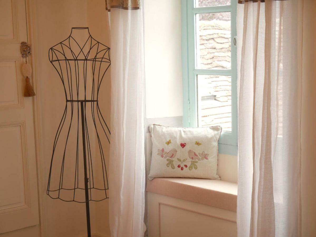 L'Arbre D'Ange Bed and Breakfast Montmorillon Εξωτερικό φωτογραφία