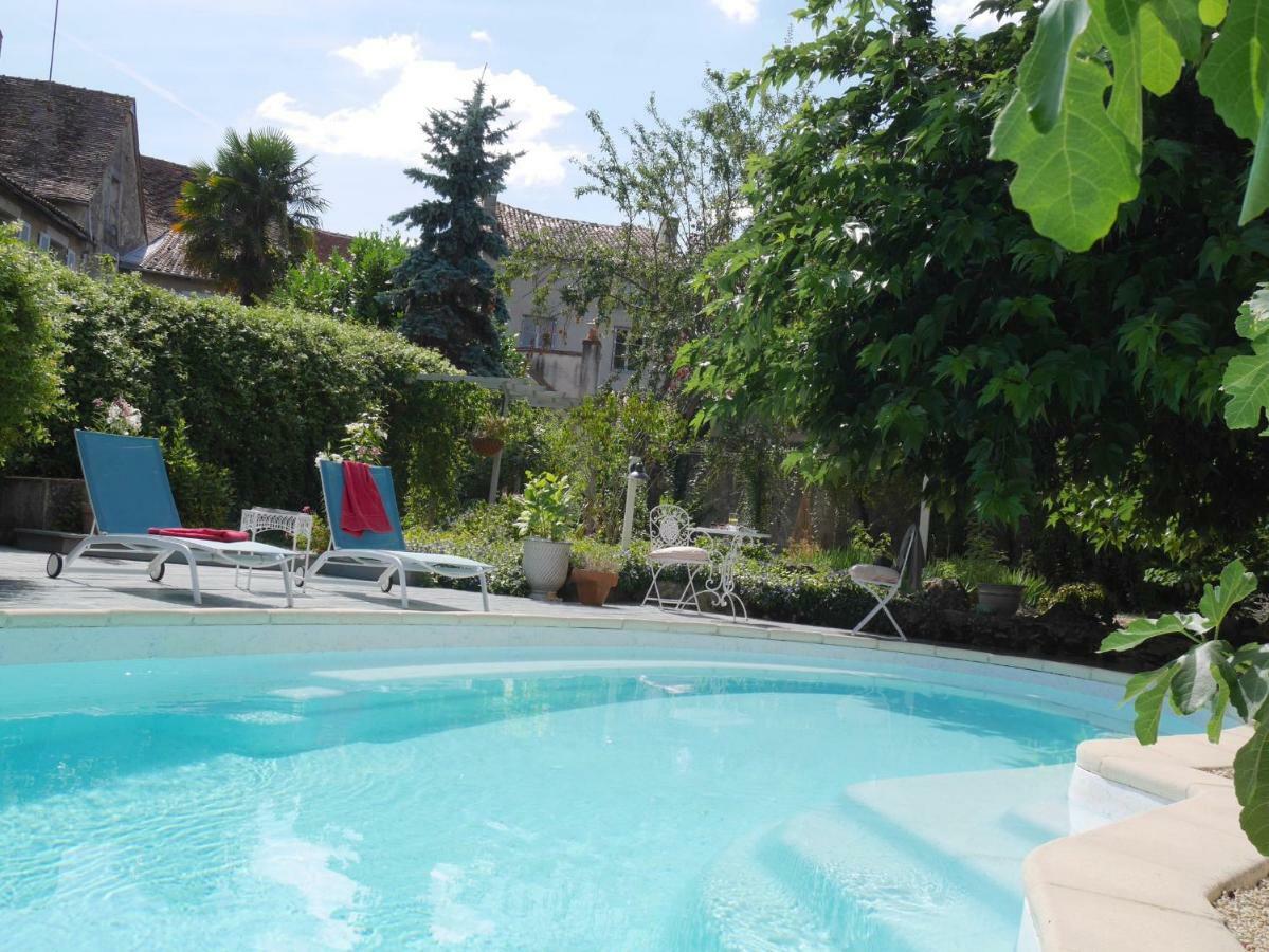 L'Arbre D'Ange Bed and Breakfast Montmorillon Εξωτερικό φωτογραφία