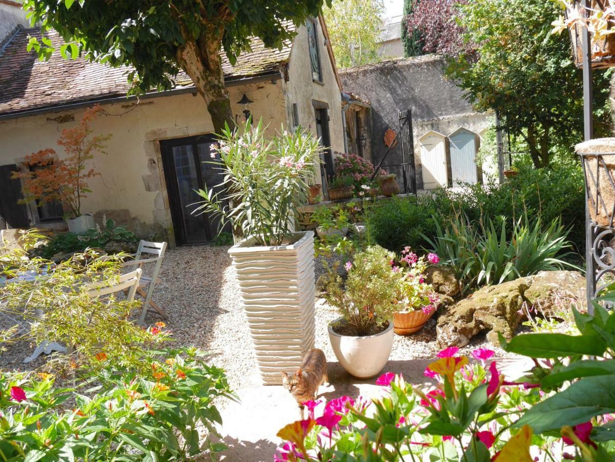 L'Arbre D'Ange Bed and Breakfast Montmorillon Εξωτερικό φωτογραφία